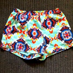 Pattern shorts